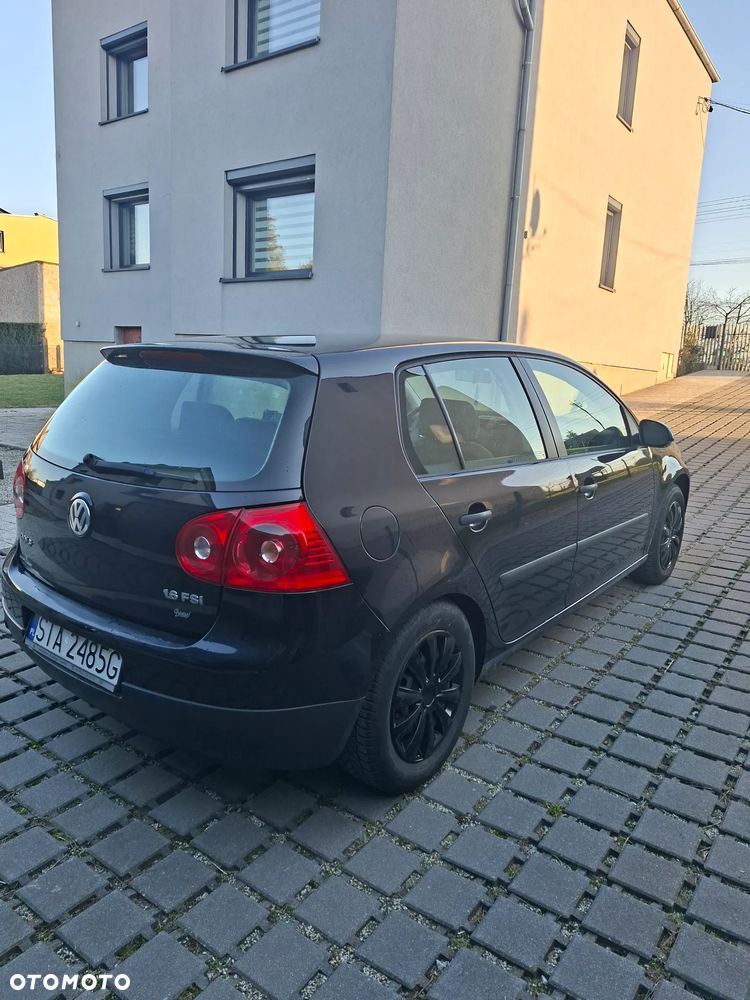 Volkswagen Golf 1.6 FSI Comfortline - 7