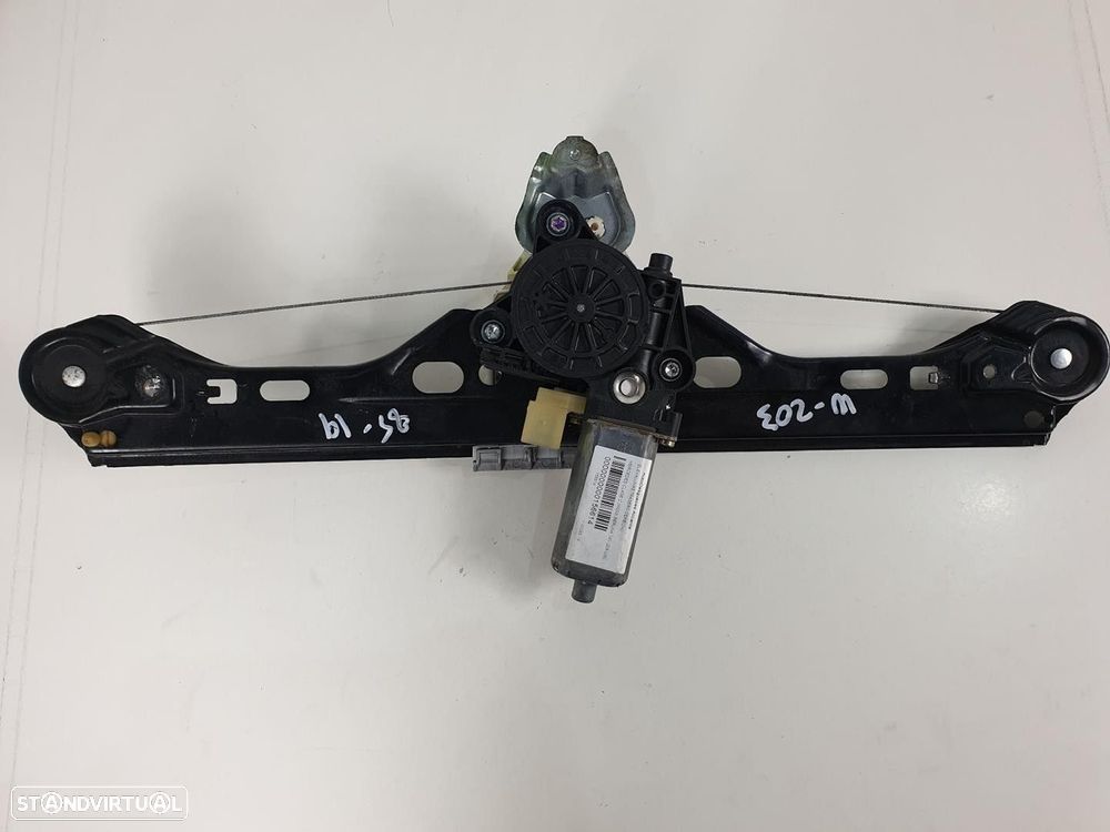 ELEVADOR DE VIDRO TRASEIRO DIREITO MERCEDES-BENZ CLASSE C 2000 - 2