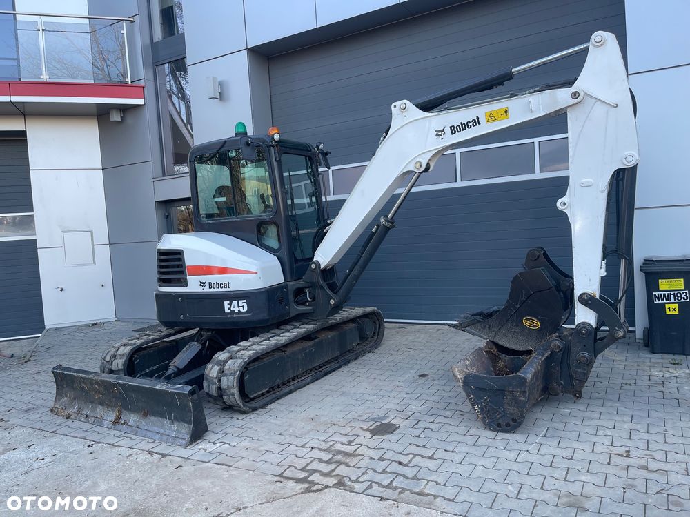 Bobcat E45 - 4