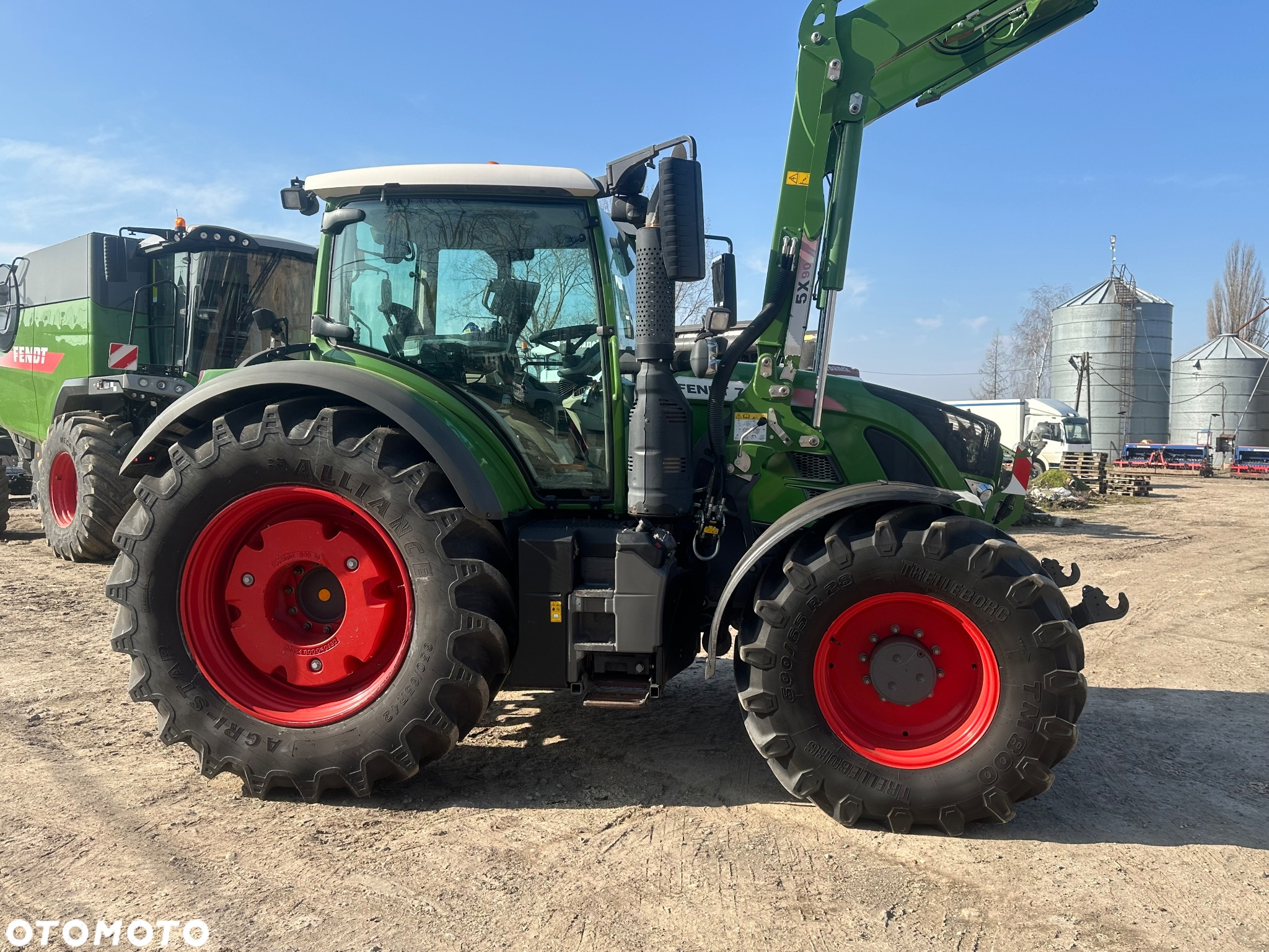Fendt 724 Vario S4 - 3