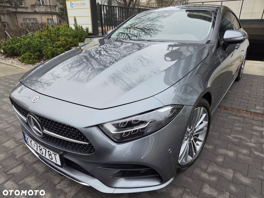 Mercedes-Benz CLS 300 d 4Matic 9G-TRONIC AMG Line - 3