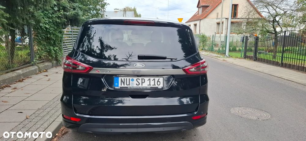 Ford S-Max - 8