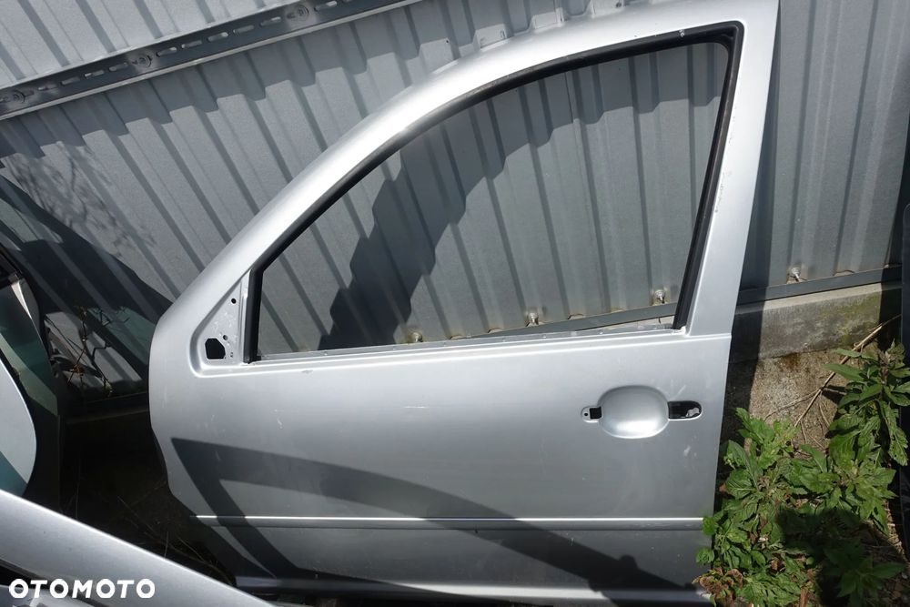 DRZWI LEWY PRAWY PRZÓD TYŁ GOLF IV - 4