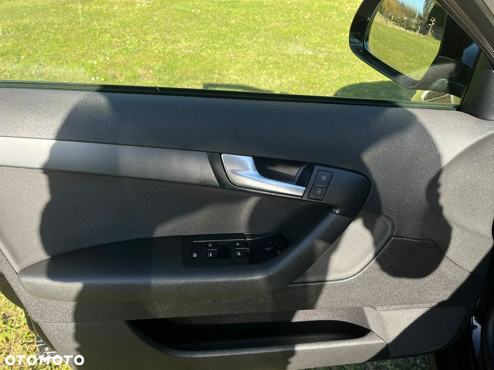 Audi A3 Sportback 1.6 Ambiente - 26