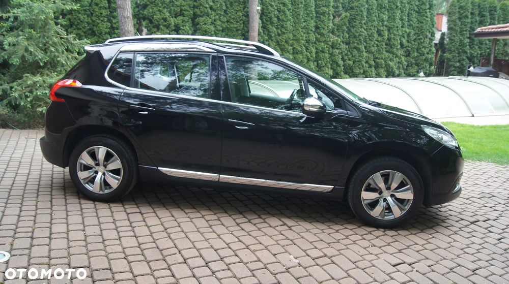 Peugeot 2008 PureTech 110 Stop&Start Business-Line - 5