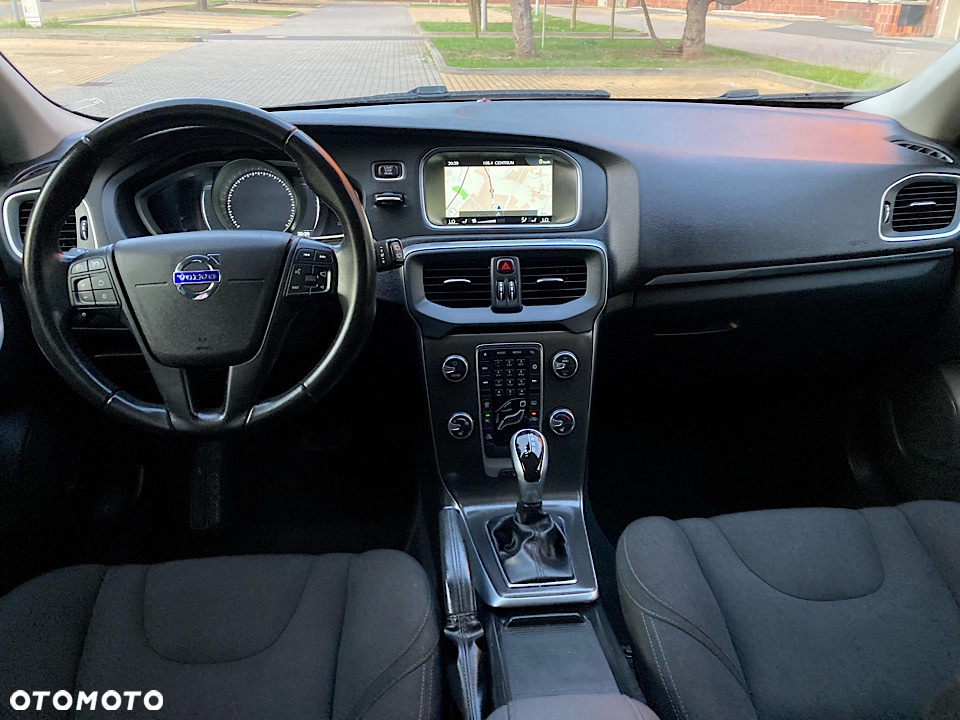 Volvo V40 - 29