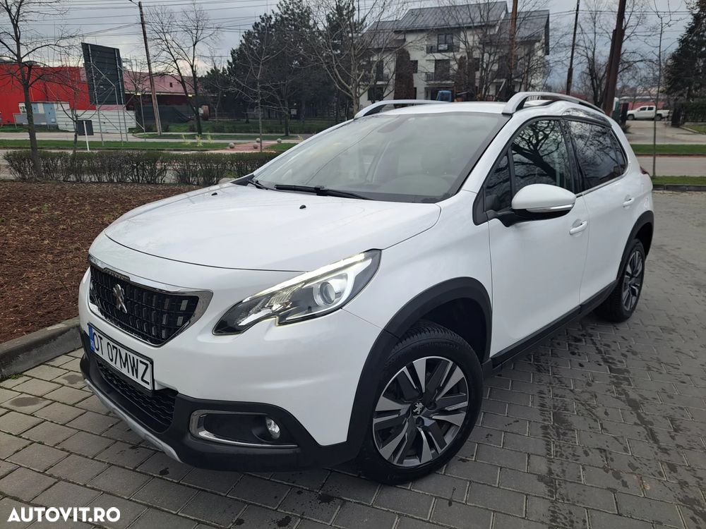 Peugeot 2008 PureTech 130 Allure Pack - 1