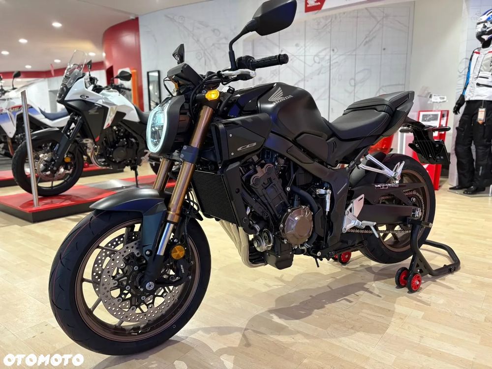 Honda CB - 7