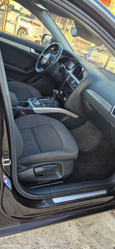 Audi A4 2.0 TDI DPF multitronic S line Sportpaket - 27