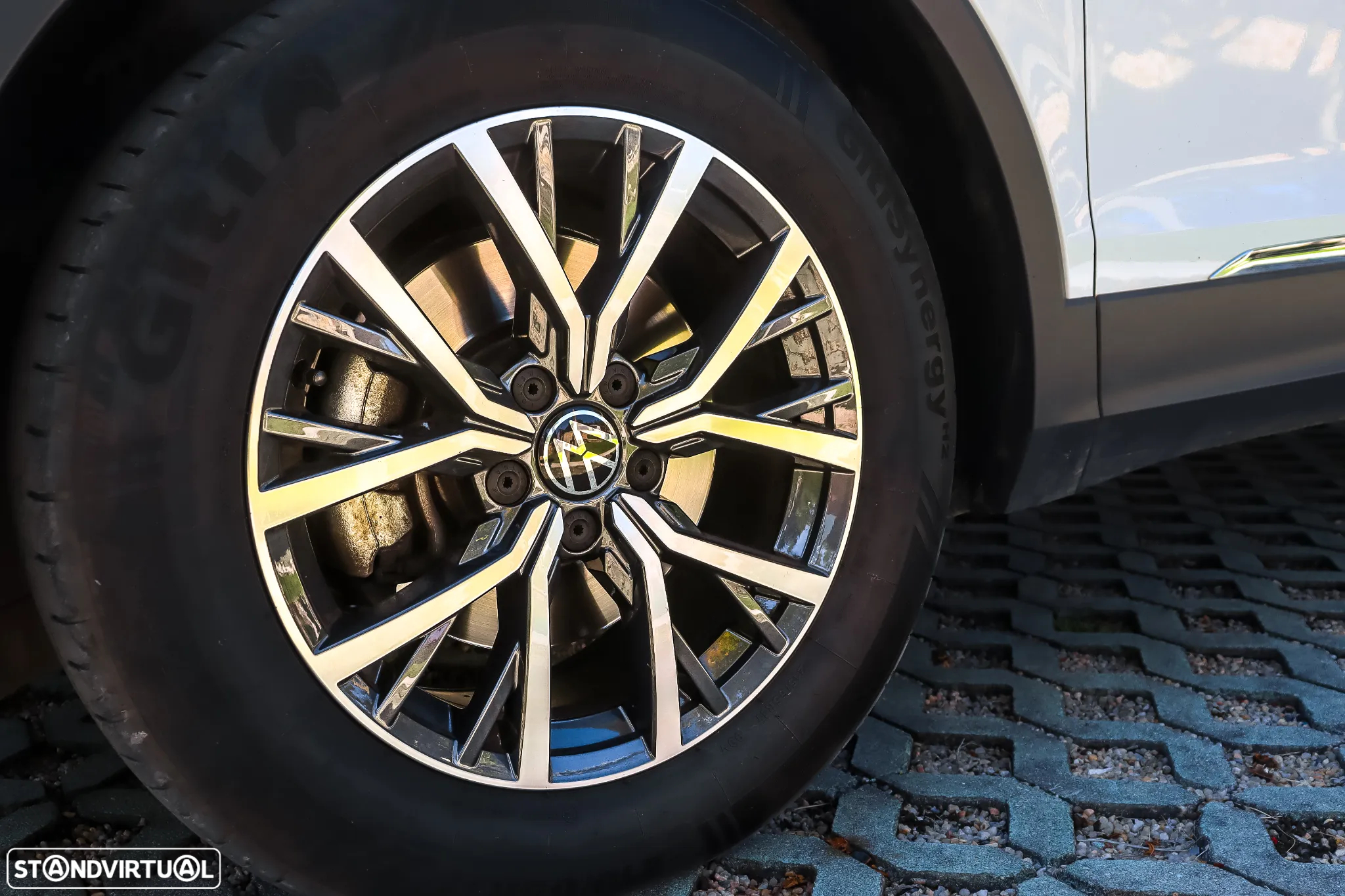 VW Tiguan 1.5 TSI Confortline - 8