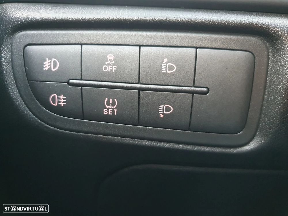 Fiat Tipo Station Wagon 1.6 M-Jet Lounge Tech J17 DCT - 40