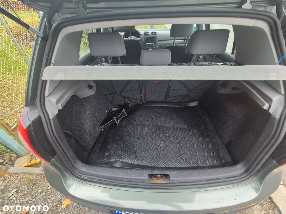 Volkswagen Golf - 12