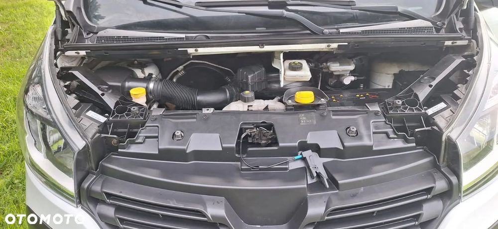 Renault Trafic - 13