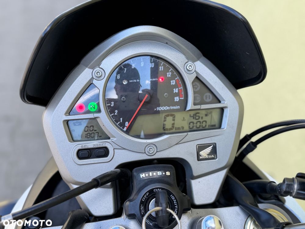 Honda Hornet - 36