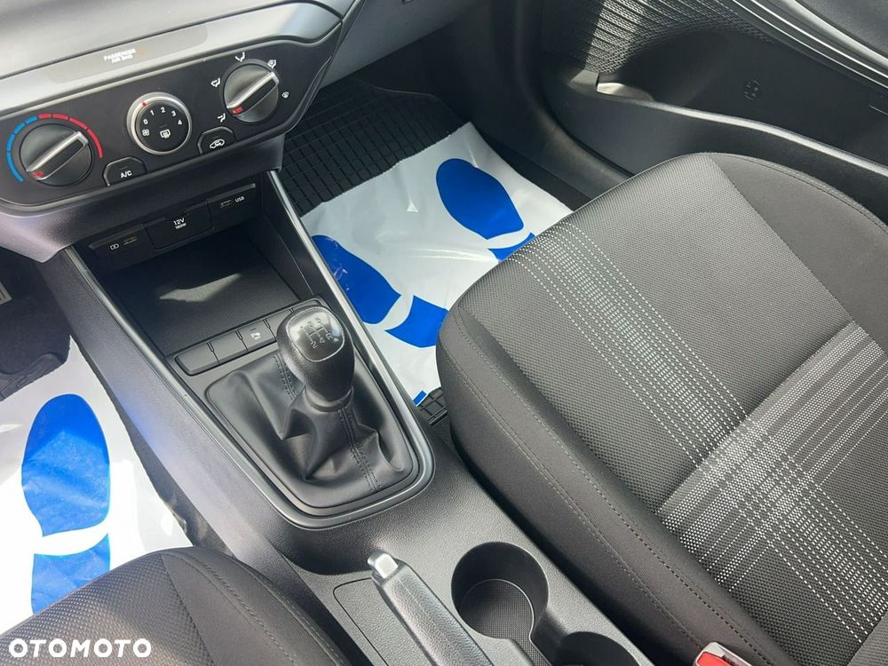 Hyundai i20 - 14