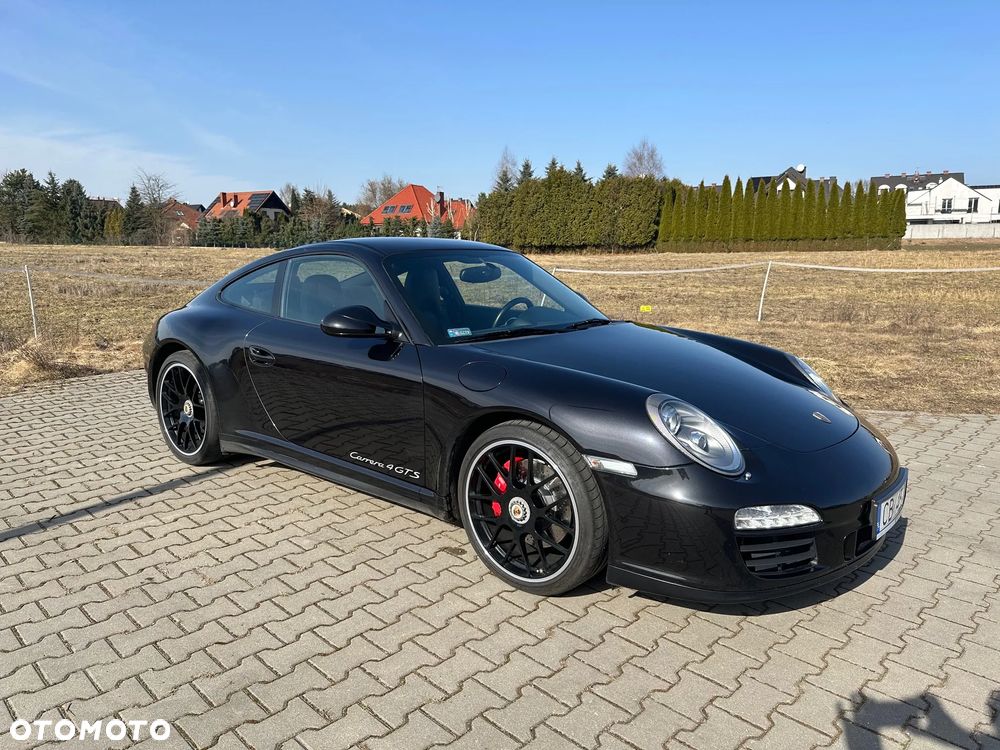 Porsche 911 Carrera 4 GTS PDK - 13