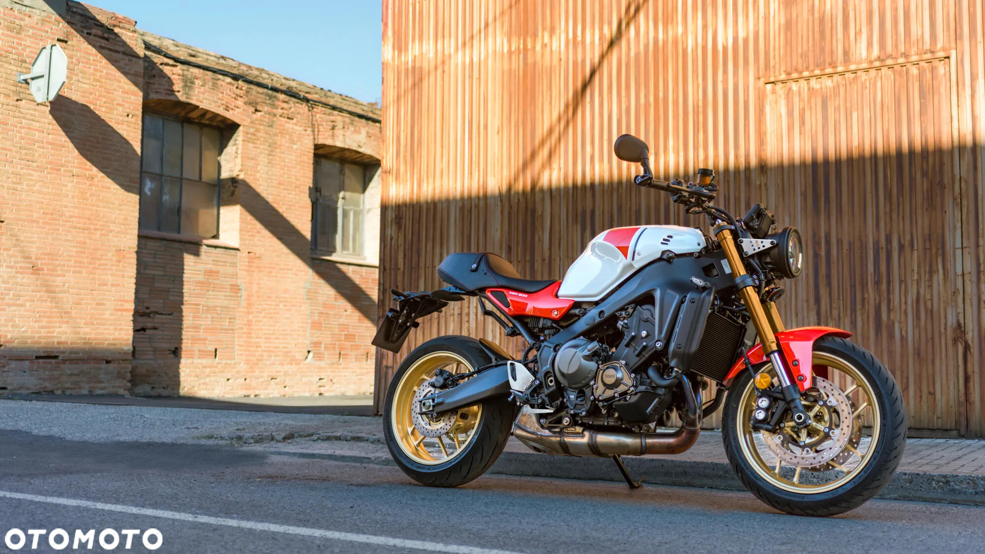 Yamaha XSR - 3