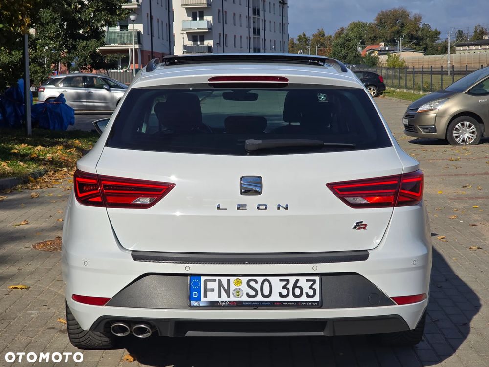 Seat Leon 2.0 TDI DSG FR Black Edition - 11