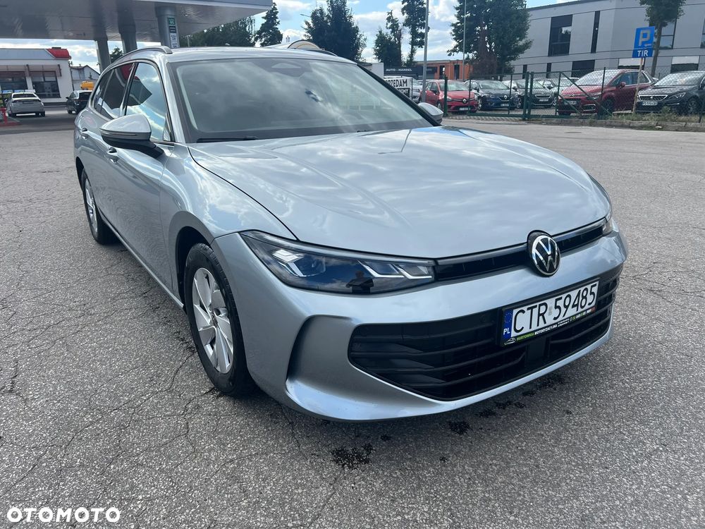 Volkswagen Passat - 2