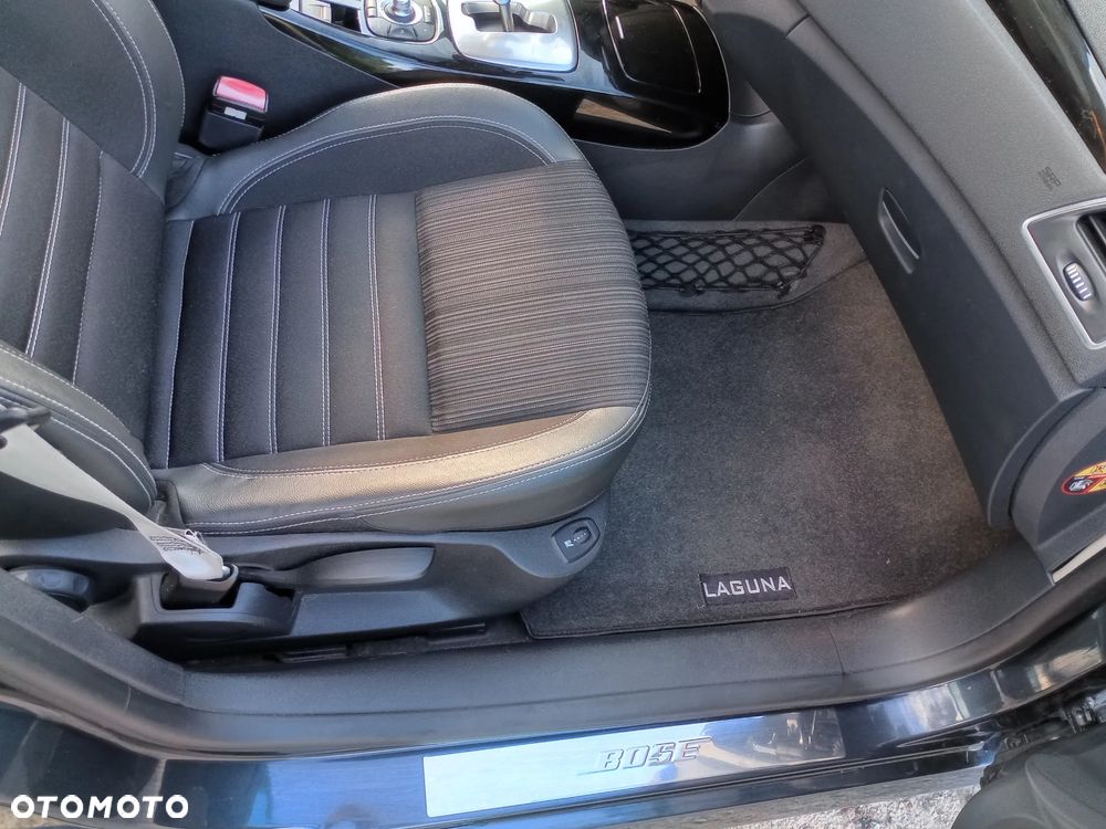 Renault Laguna 2.0 dCi Bose Edition - 22