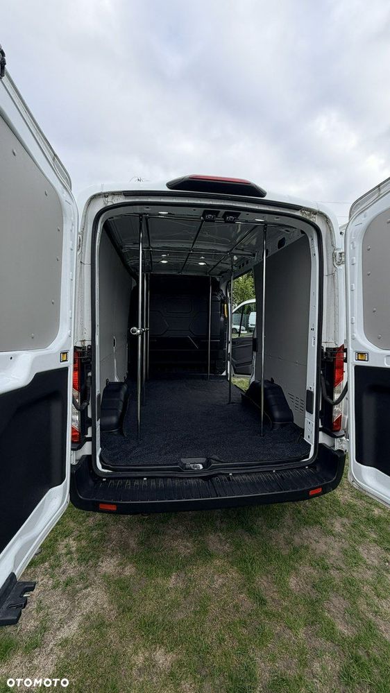 Ford Transit - 29
