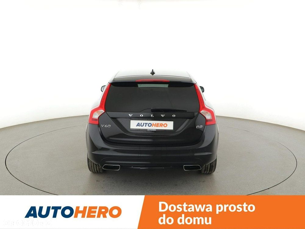Volvo V60 D2 Drive-E Dynamic Edition (Momentum) - 6