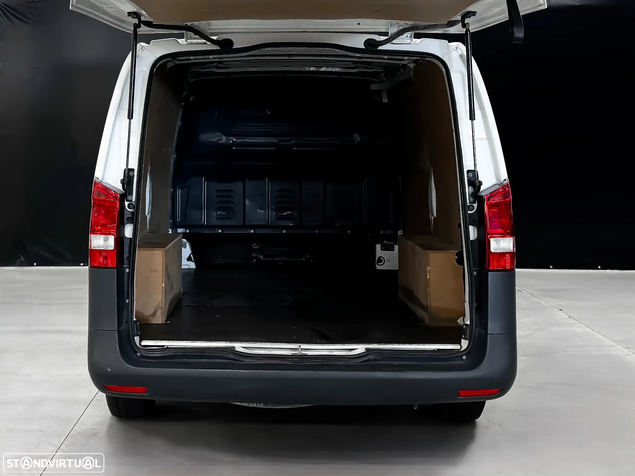 Mercedes-Benz Vito Furgão 116 CDI AUTO - 7