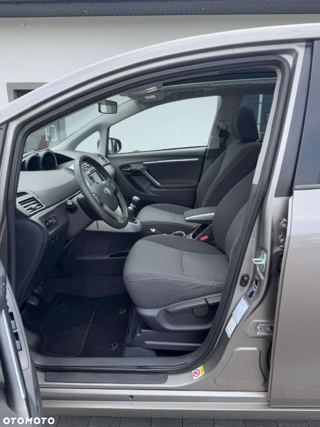 Toyota Corolla Verso - 18