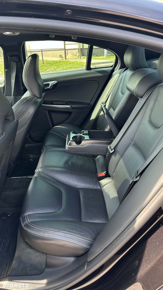 Volvo S60 T6 AWD Geartronic Summum - 14