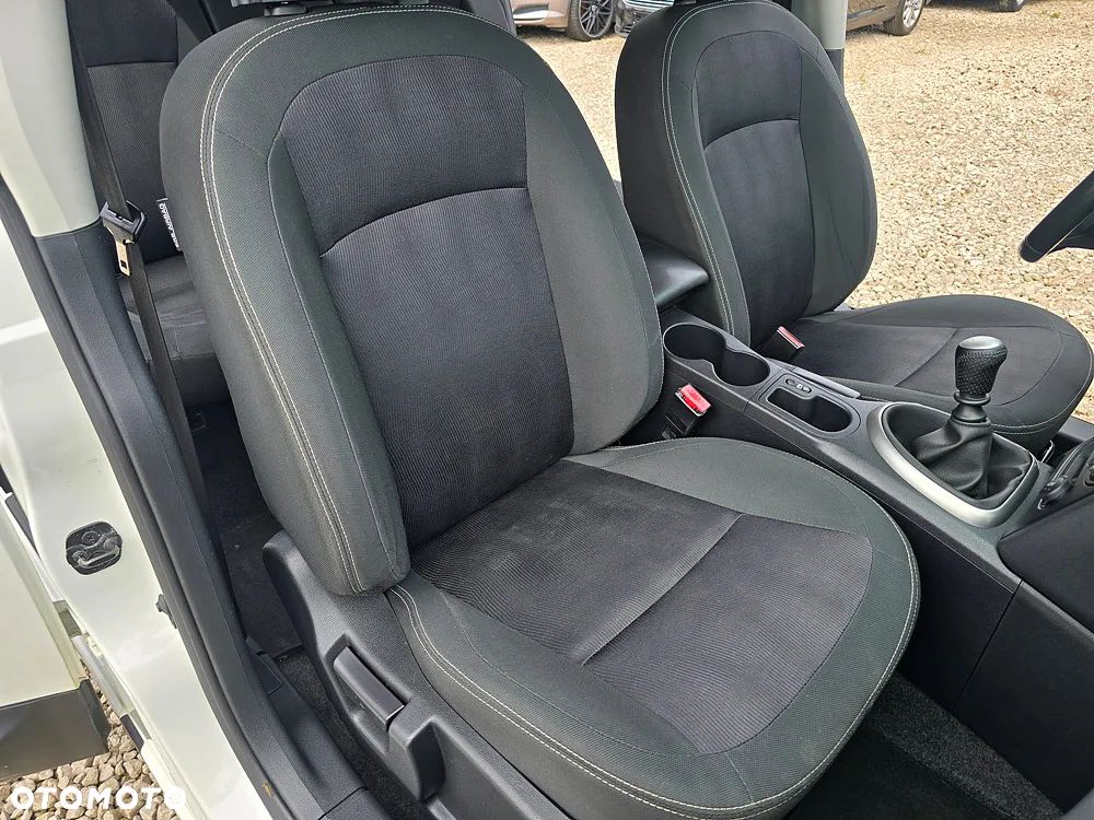 Nissan Qashqai+2 1.5 dCi DPF acenta - 22