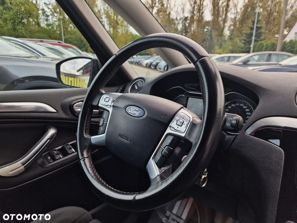 Ford S-Max 2.0 TDCi DPF Titanium MPS6 - 28