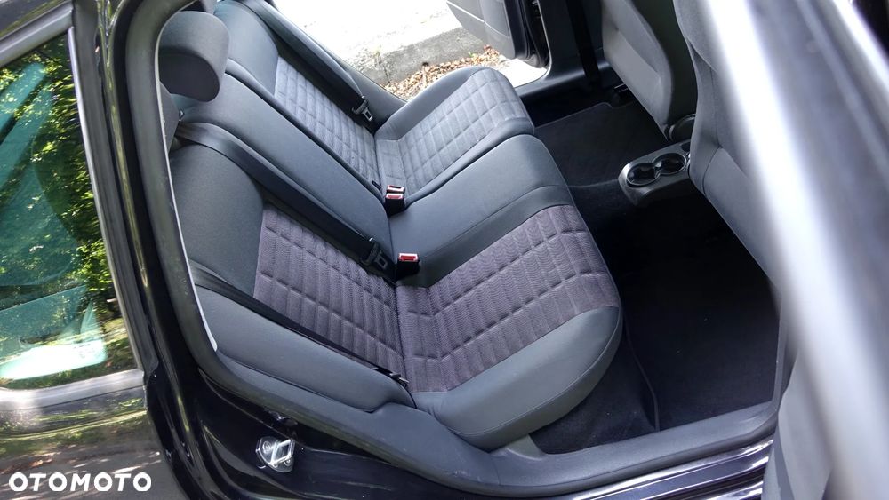 Volkswagen Polo 1.4 Tour - 11