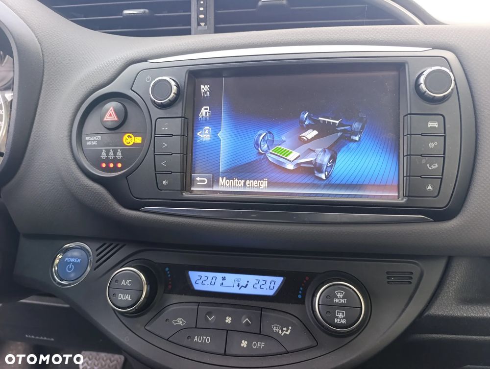 Toyota Yaris Hybrid 1.5 VVT-i - 7