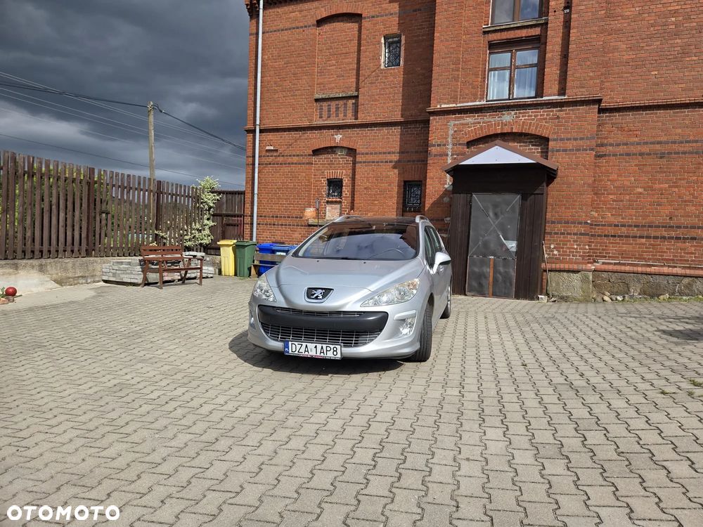 Peugeot 308 1.6 Premium - 10