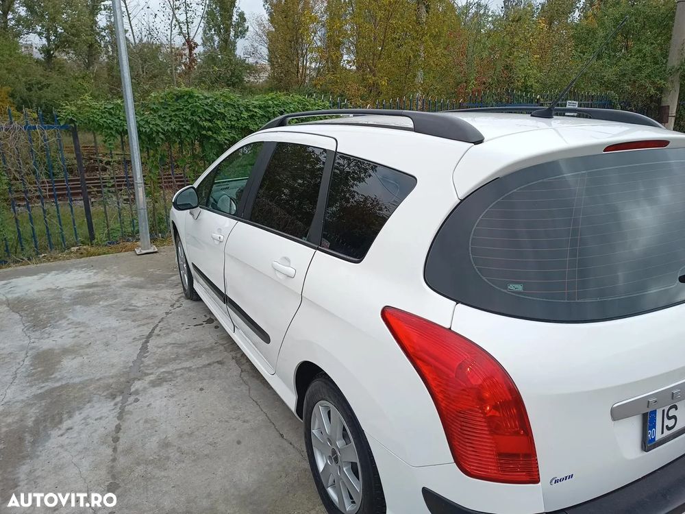 Peugeot 308 1.6HDi Premium - 6