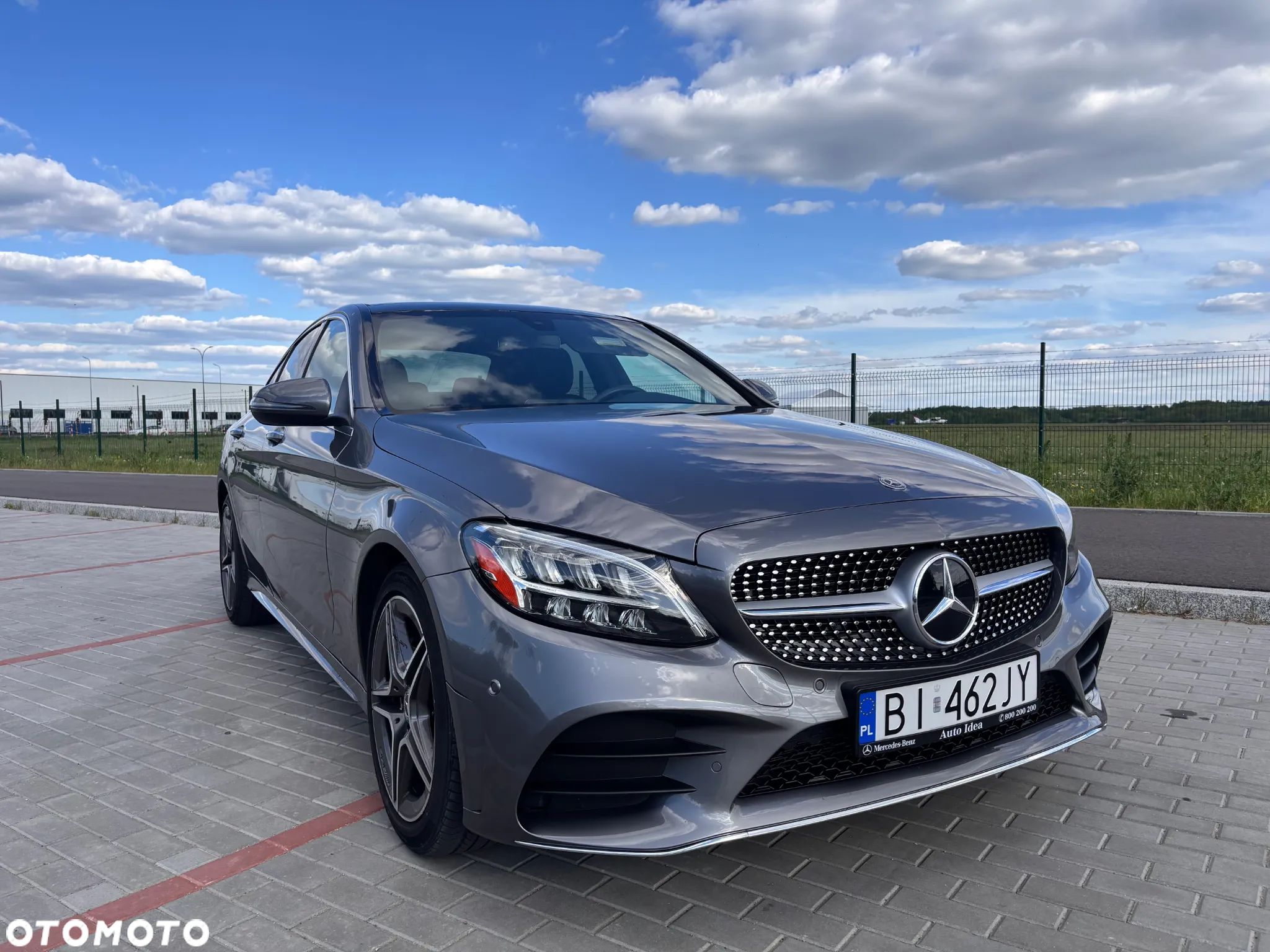 Mercedes-Benz Klasa C 300 T 4Matic 9G-TRONIC AMG Line - 1