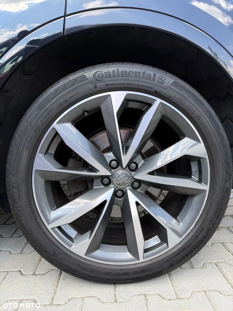 Audi Q7 - 15
