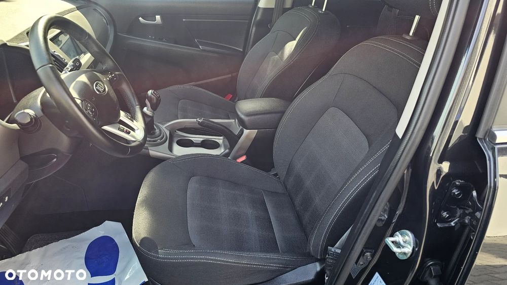 Kia Sportage 1.6 GDI Business Line L 2WD - 23