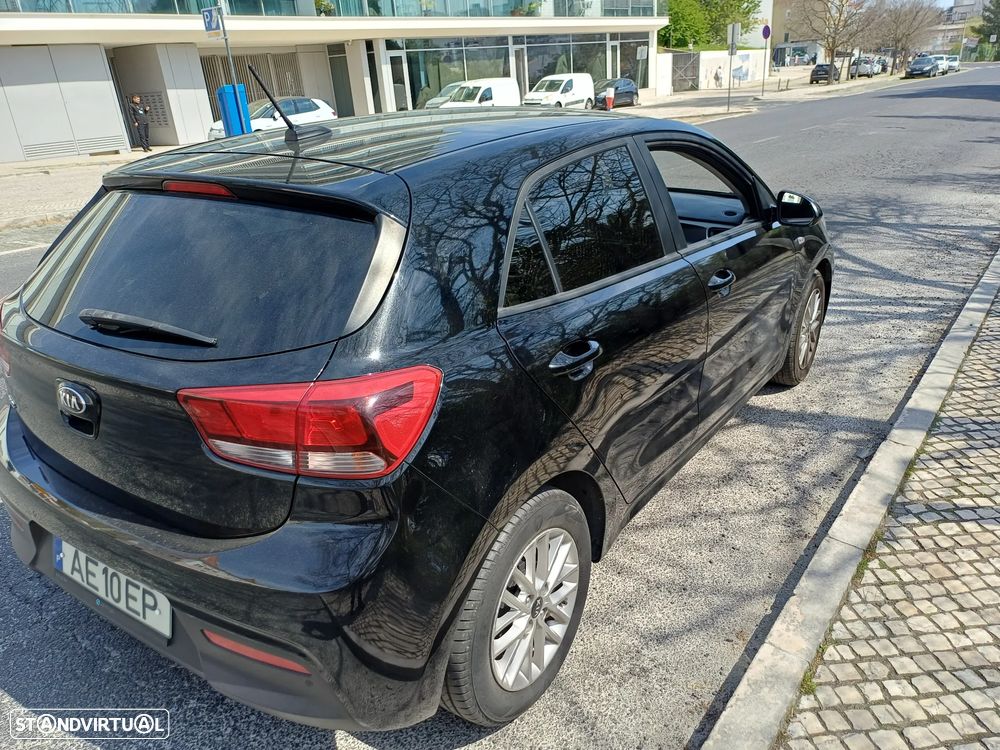 Kia Rio 1.2 CVVT Urban - 1