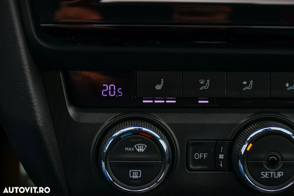 Skoda Octavia 2.0 TDI (Green tec) DSG RS - 8