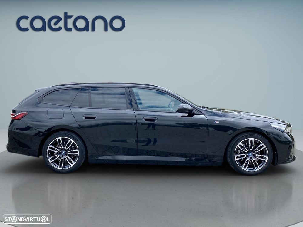 BMW 530 e Pack Desportivo M - 25