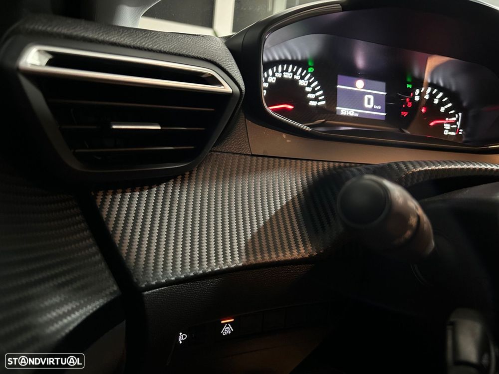 Peugeot 208 1.2 PureTech Active Pack - 36