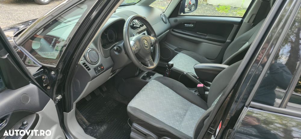 Suzuki SX4 1.6 4WD NAVI - 10