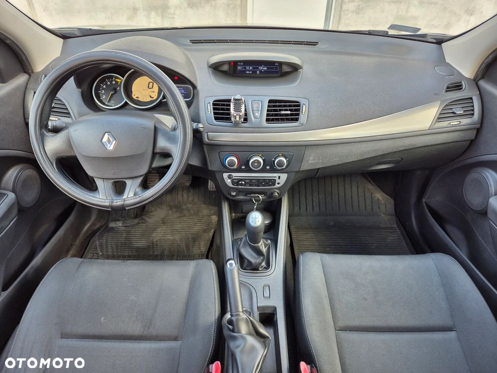 Renault Megane 1.6 16V 100 J'taime - 10