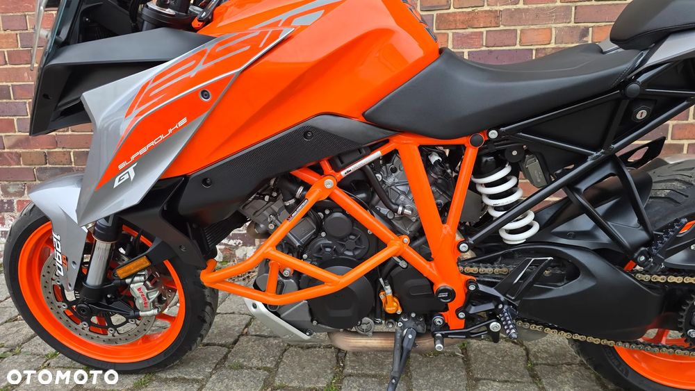 KTM Super Duke - 20