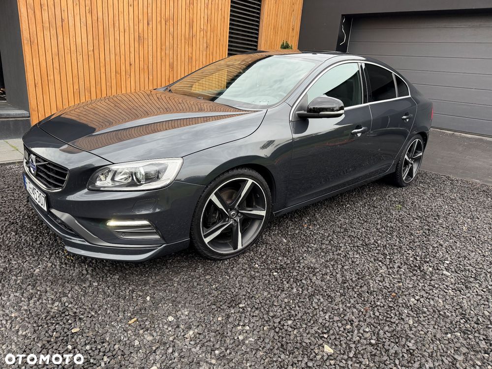 Volvo S60 D4 Geartronic Momentum - 4