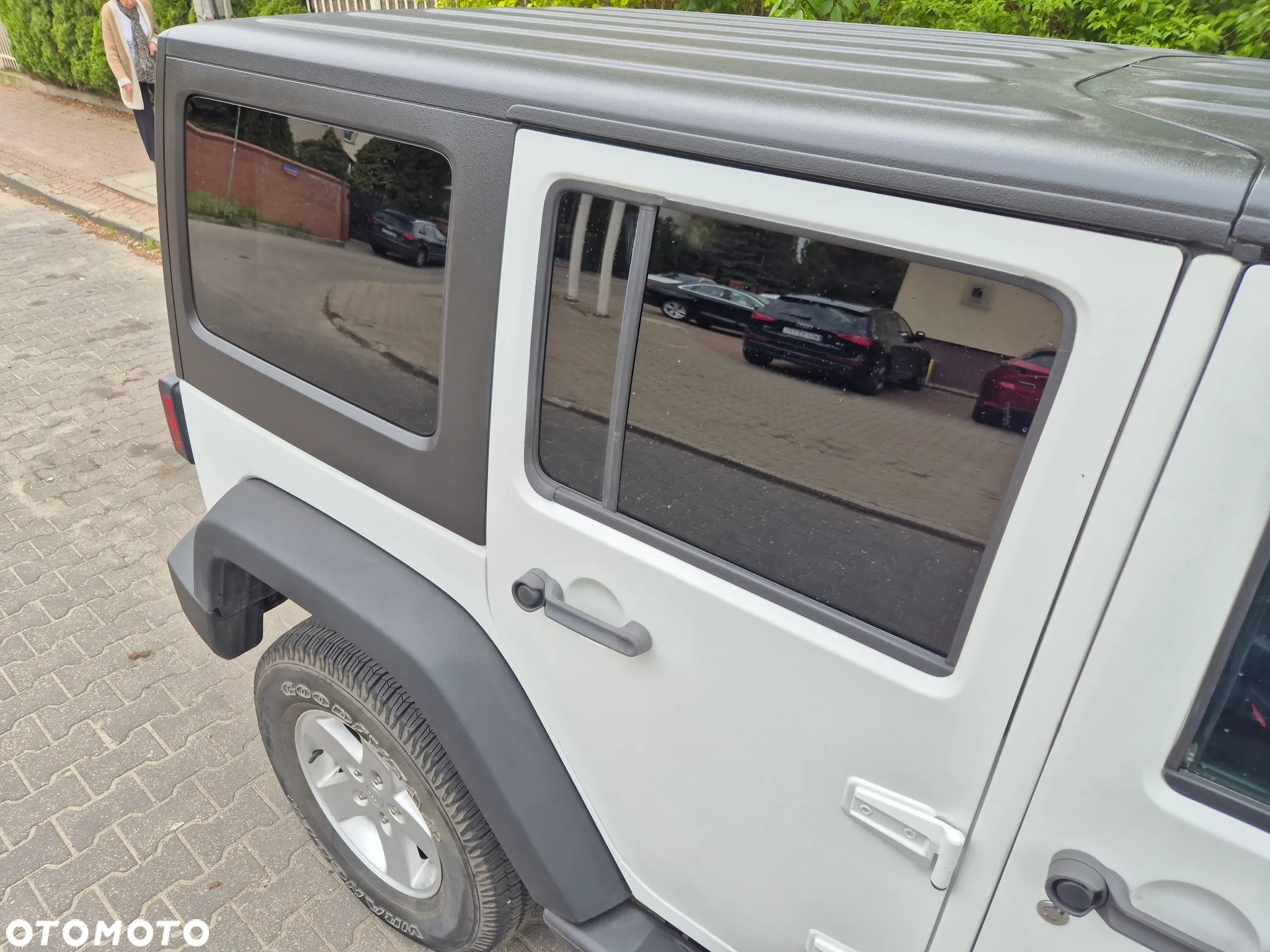Jeep Wrangler - 38
