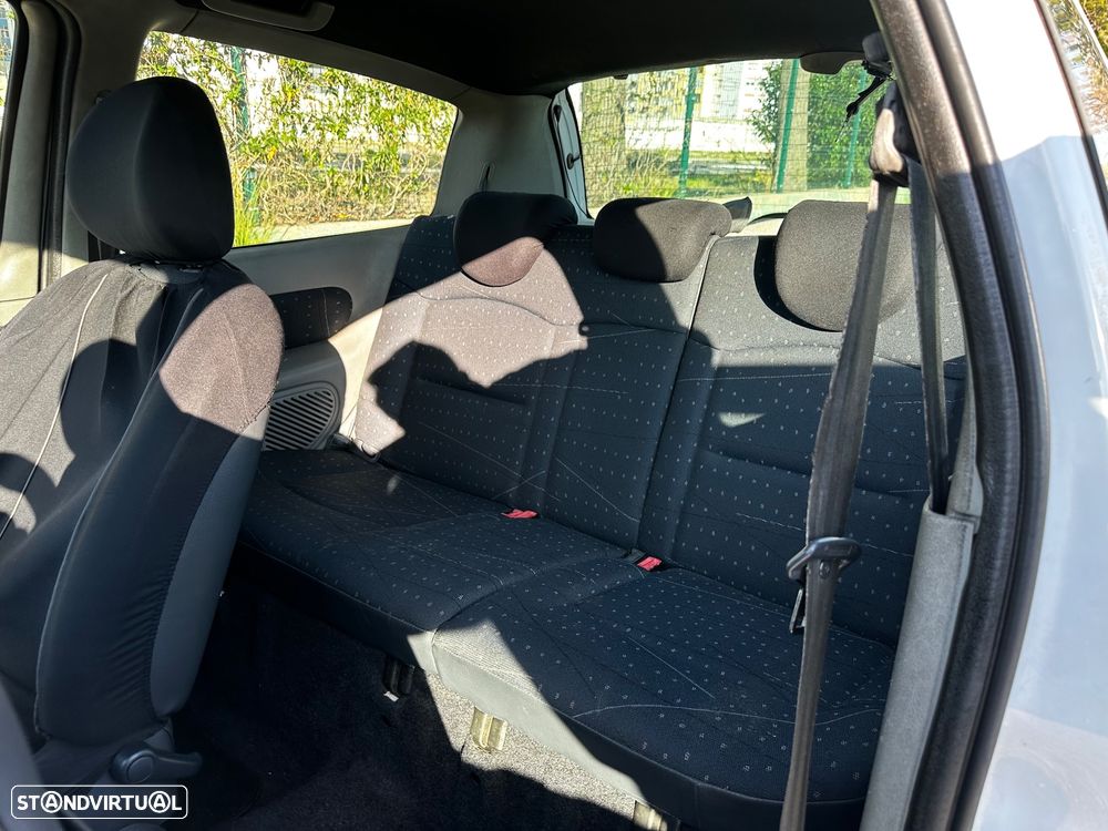 Renault Clio 1.2 16V Confort Dynamique - 9