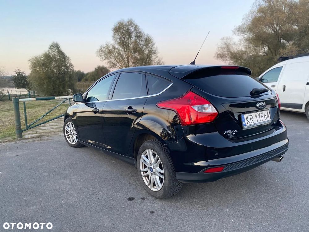 Ford Focus 1.6 EcoBoost Start-Stopp-System Titanium - 2