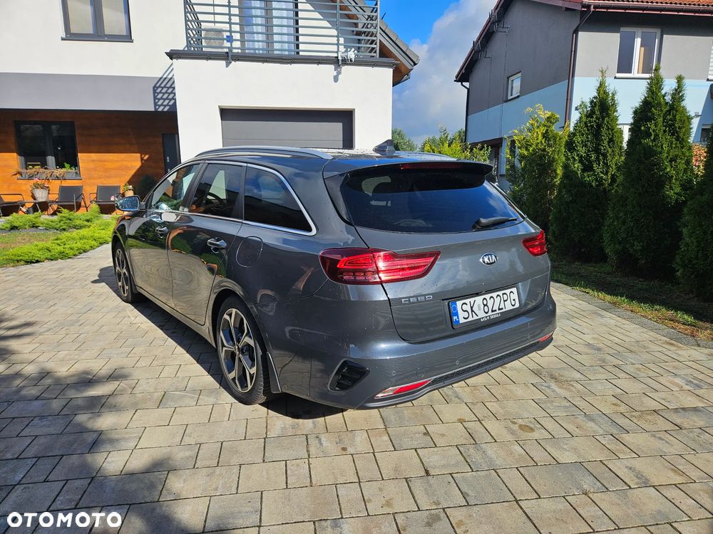Kia Ceed 2018 photo 4